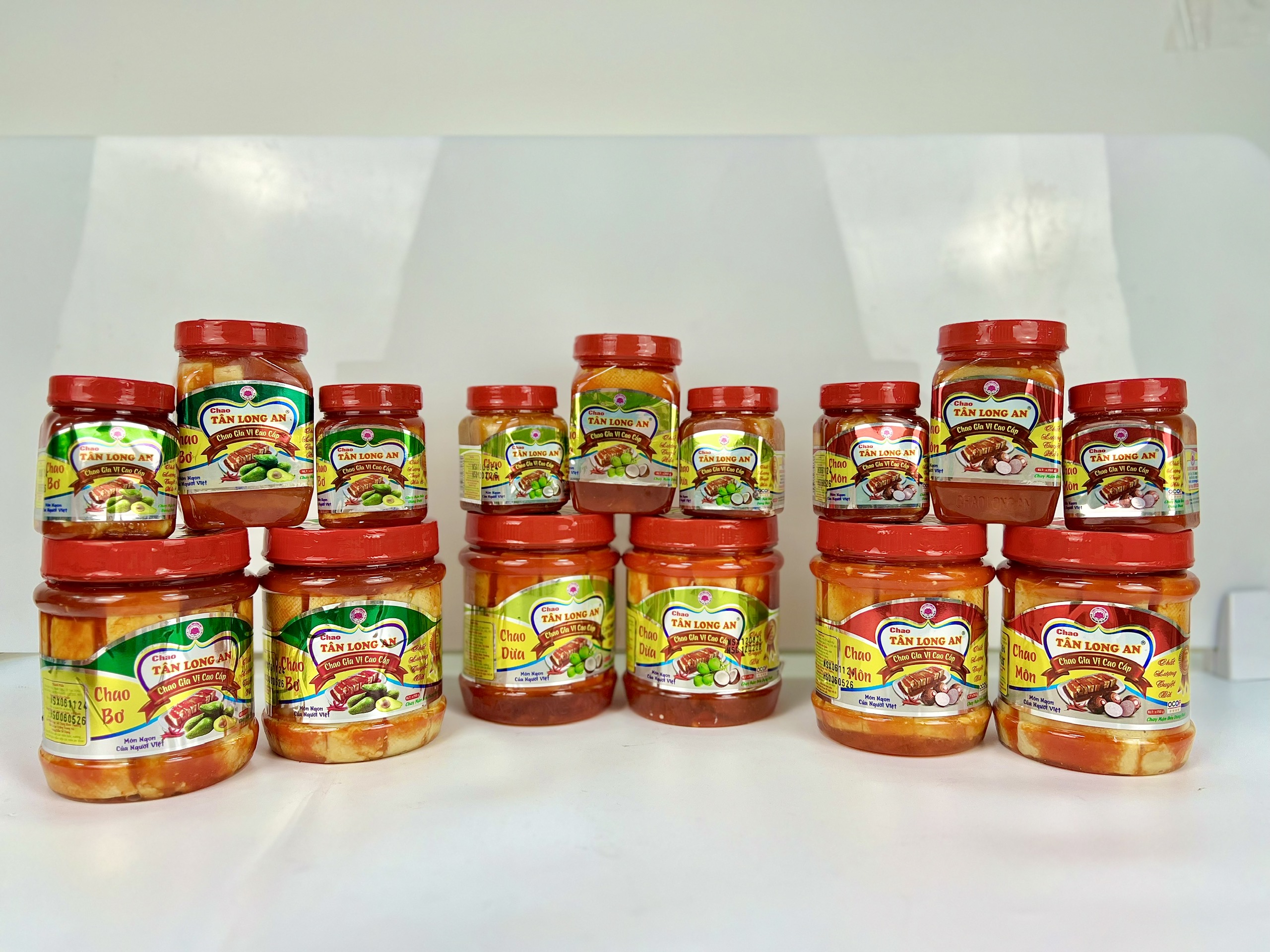 Chao môn tiểu 175gr/ hủ - 140 hủ/thùng vui lòng liên hệ hotline 0938.355.977 để có giá tốt nhất cho sỉ, lẻ